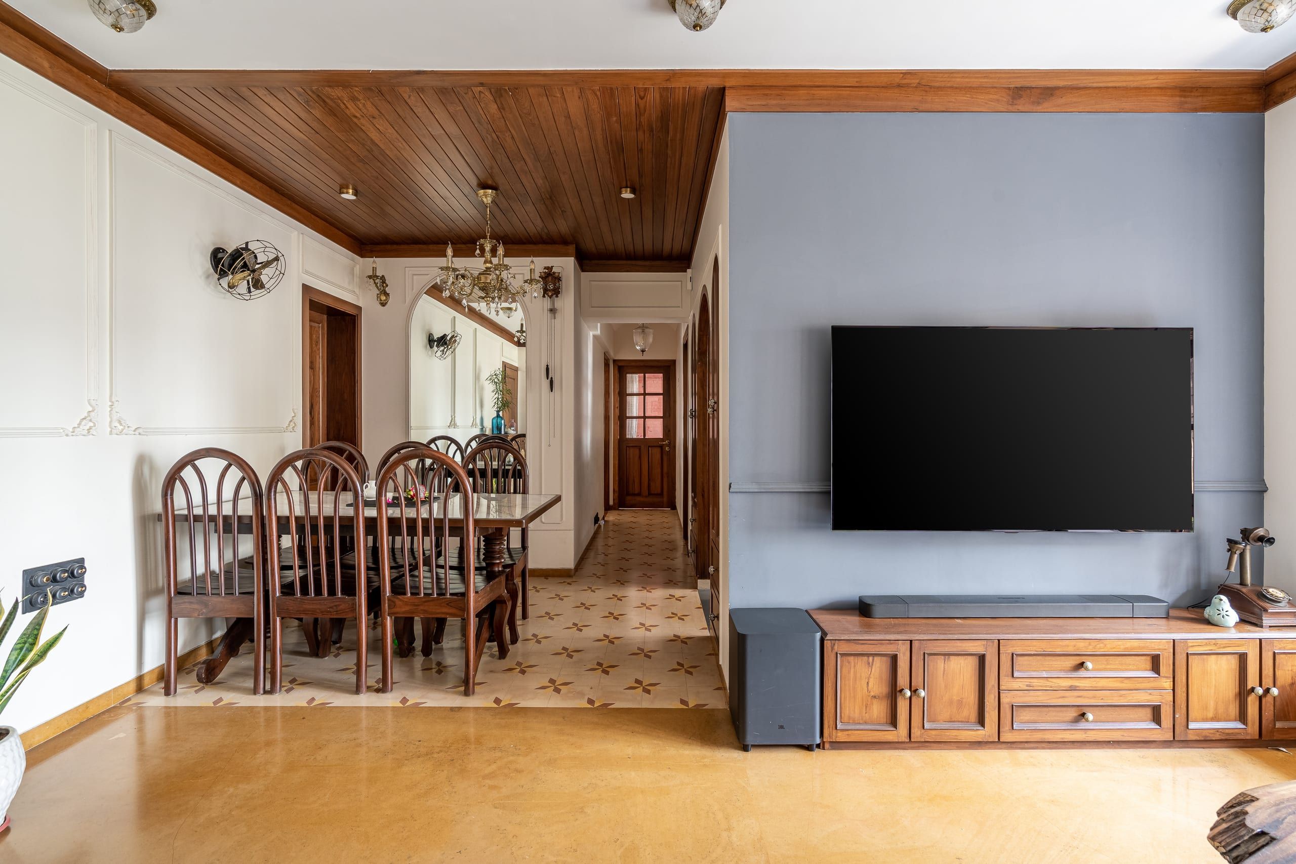 Turnkey Interior vs Hire Your Own Contractor: Which is Right for You?